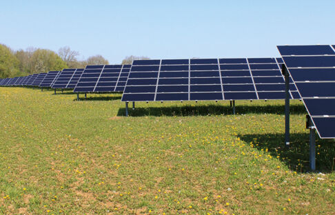 actus-153_Massangis_Centrale_solaire_07_ChristopheFinot_CC_Yonne