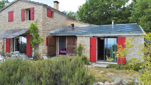 Tuiles  solaires panneaux maison Francis Moisan -c- Francis Moisan Tuiles  solaires panneaux maison Francis Moisan -c- Francis Moisan