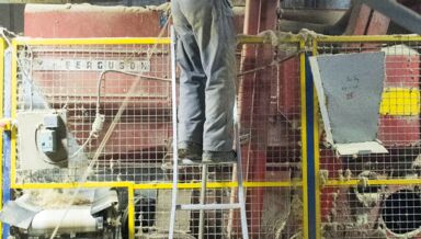 machine chevenotte et botte laine chanvre 4 © Christiophe Trehet machine chevenotte et botte laine chanvre 4 © Christiophe Trehet