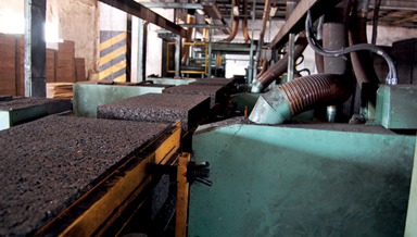 Sciage-des-panneaux-processus-de-fabrication.png Sciage-des-panneaux-processus-de-fabrication.png