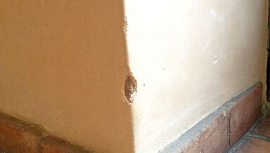 restaurer-un-enduit-en-terre.jpg restaurer-un-enduit-en-terre.jpg