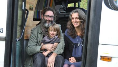 famille-Rocher-Mesnard.jpg famille-Rocher-Mesnard.jpg