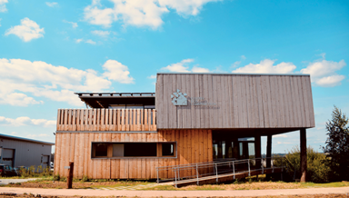 bâtiment-100-local-VUE-D-AILLEURS.png bâtiment-100-local-VUE-D-AILLEURS.png