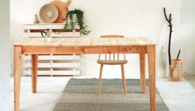 Table en bois de palettes table-palettes-presentation-paysage Table en bois de palettes table-palettes-presentation-paysage