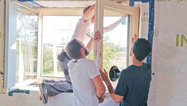 DOSSIER_152_pose fenetre bois alu triple vitrage - credit menuiserie Thiebaud