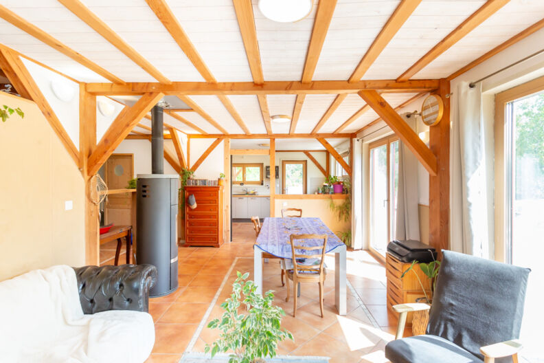 18-Salon SAM-5 18-Salon SAM-5