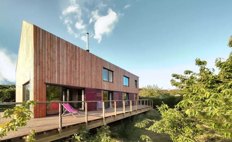 Maison-bois-contemporaine-68af645d5f3e9.jpg Maison-bois-contemporaine-68af645d5f3e9.jpg