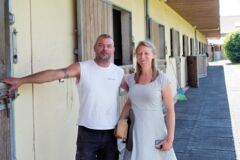 portrait Pauline et Johan 2 - Paille-house © Christophe Trehet portrait Pauline et Johan 2 - Paille-house © Christophe Trehet