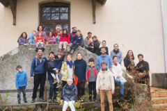 140 HABITAT GROUPE FAMILLES 140 HABITAT GROUPE FAMILLES