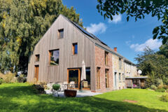 RENOVER-152_Deux types d&rsquo;isolants ont été choisis selon la nature des murs pierres anciennes ou briques et bardage &ndash; c &ndash; LucieTesniere copie