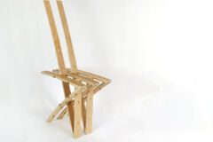 Une chaise en lattes de lit 1 Une chaise en lattes de lit