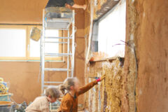 chantier en famille Enduit - crédit @artisan.edemavie chantier en famille Enduit - crédit @artisan.edemavie