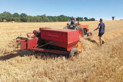 Dossier_botteleuse paille-Yado Dossier_botteleuse paille-Yado