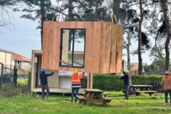 TERRITOIRE_149_Levage-cabane TERRITOIRE_149_Levage-cabane